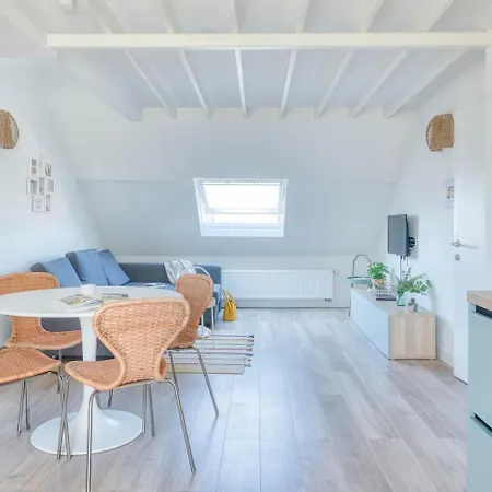 Bright Duplex Close To The Ostend