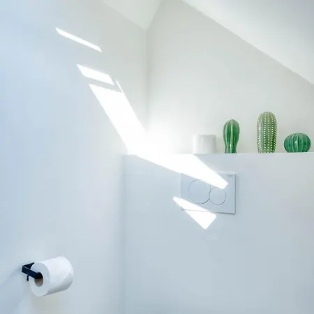 아파트 Bright Duplex Close To The